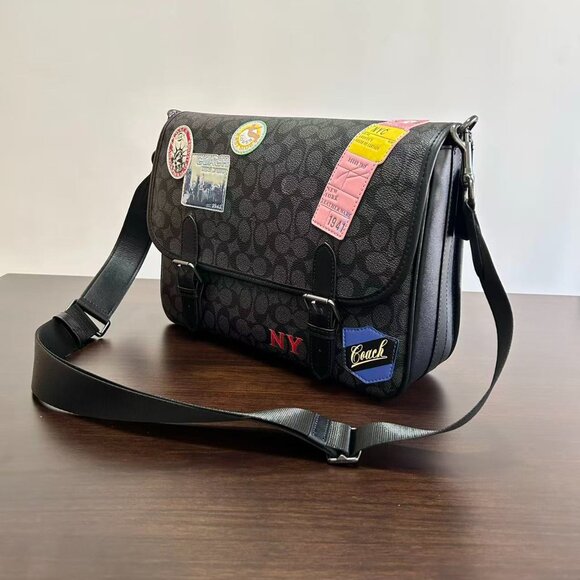 Coach CBF09 Men's Flap Messenger Bag, size 32.5 x 25 x 8cm - Picture 3 of 9